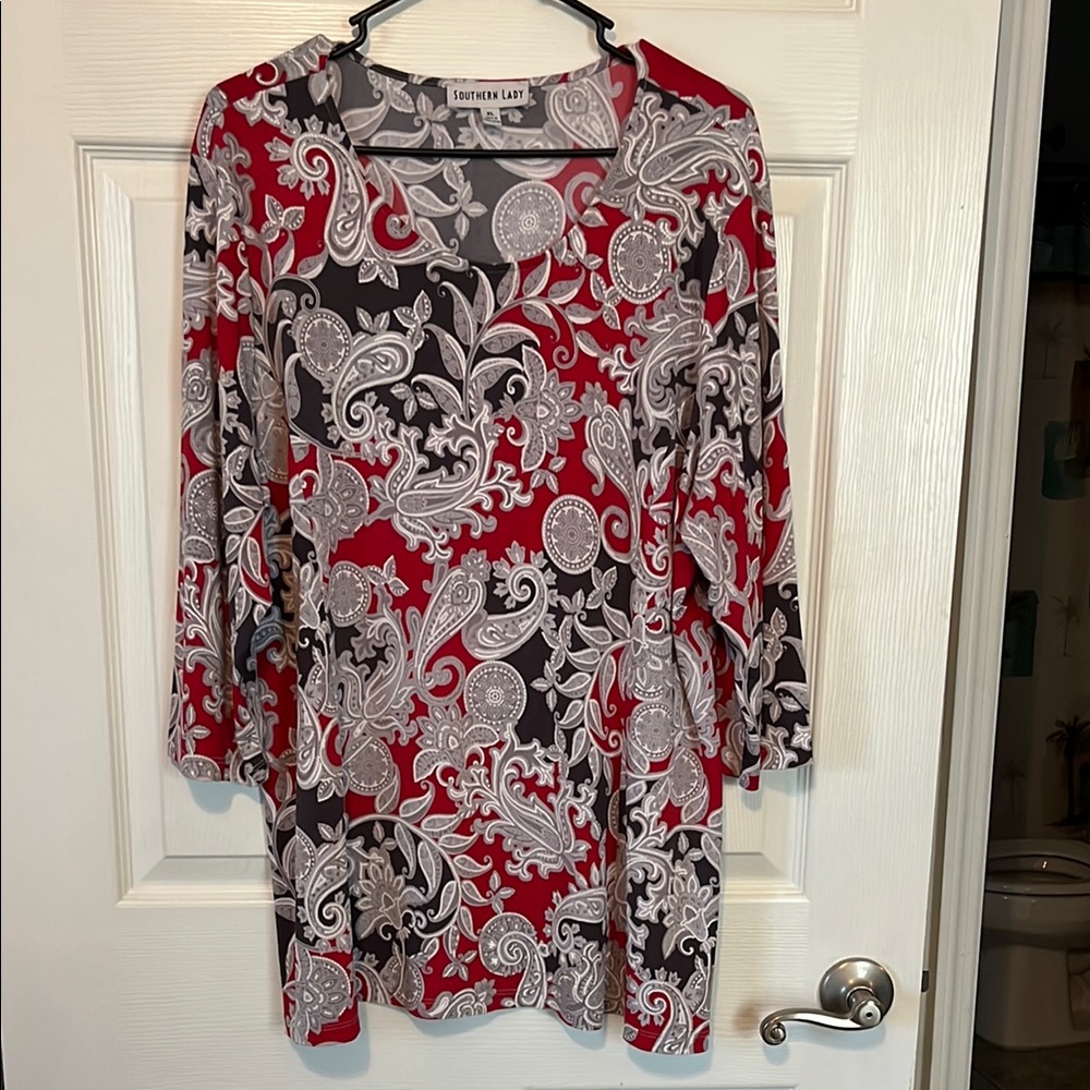 Southern Lady Women's Red and Black Paisley Top